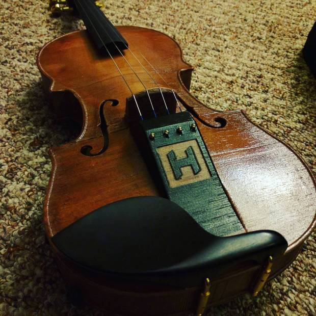 眼見(jiàn)為實(shí) 比原版還逼真的3D打印木質(zhì)小提琴-e鍵打印|3D打印服務(wù) 一鍵搞定
3D打印小提琴,3D打印木質(zhì)材料,3d打印打印服務(wù),3d打印3d,3d打印模型,成都3d打印店,成都3d打印公司,成都3d打印服務(wù),成都3d打印機(jī)