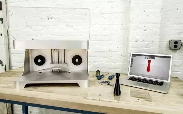 首臺碳纖維3D打印機面世解開3D打印與碳纖維材料的秘密 首臺碳纖維3D打印機面世解開3D打印與碳纖維材料的秘密