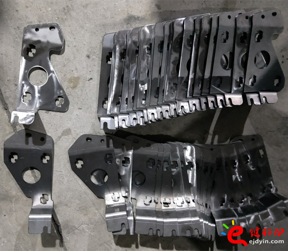 激光切割與折彎鈑金件加工1